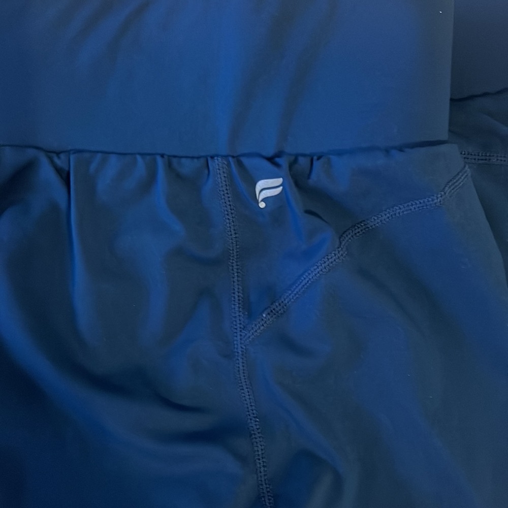 Fabletics High-Waisted Blue/Green Breathe Run Shorts Compression Running Shorts